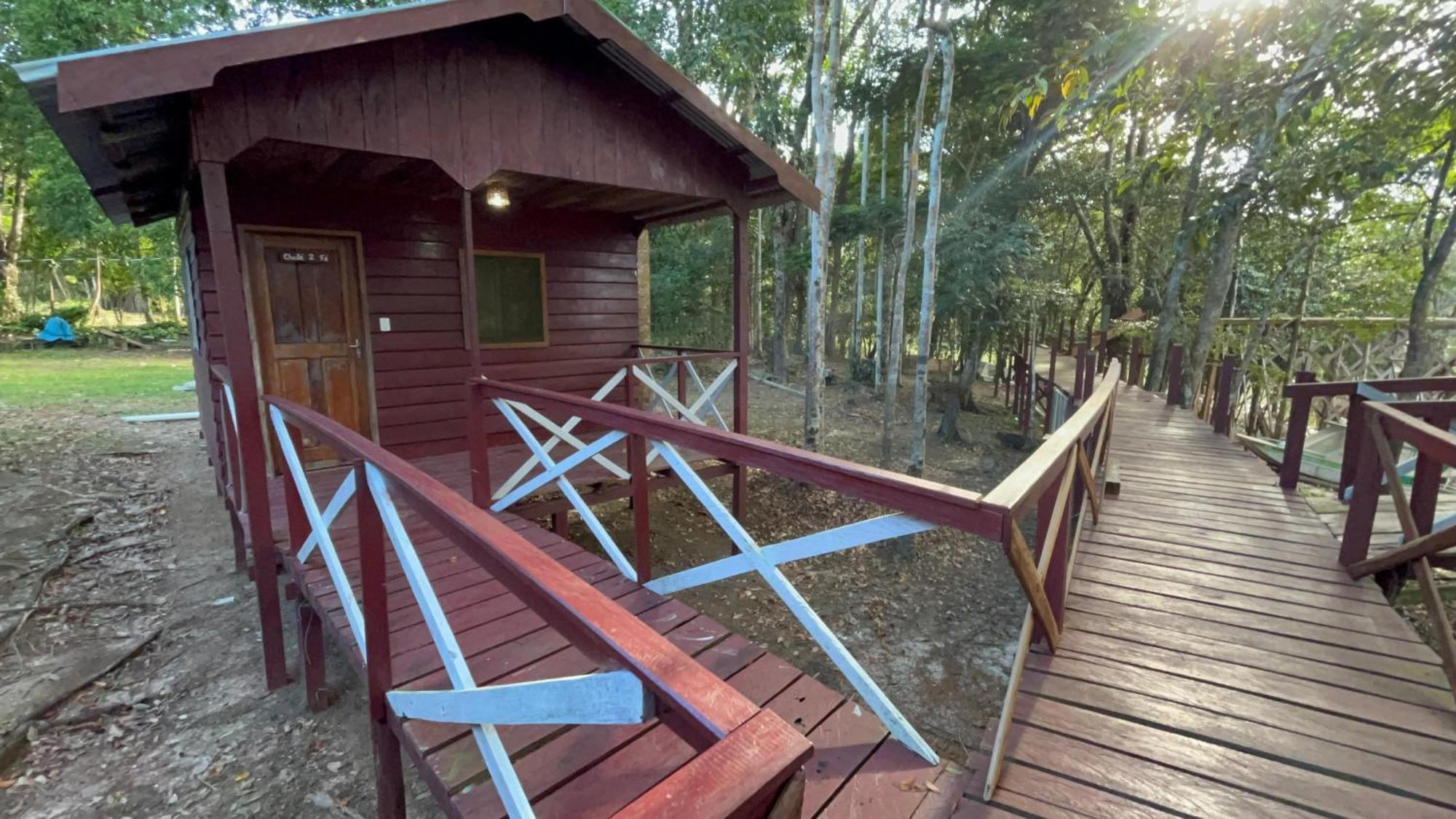 Vista do Lago Jungle Lodge Cajual Exterior foto